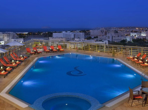Отель City Seasons Muscat