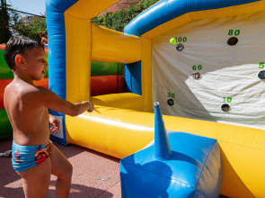 Palmeras Beach Hotel