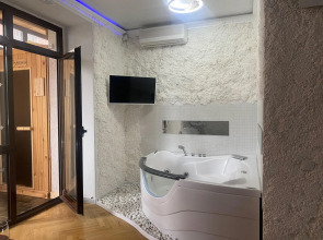 Mr&Mrs (Мисс и Мистер)