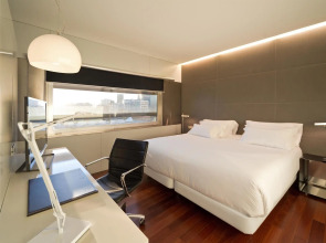 NH Collection Barcelona Constanza