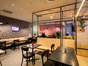 MEININGER Hotel Leipzig Hauptbahnhof