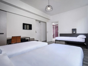 The RomeHello - Hostel