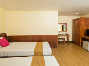 Paradise Resort PHI PHI