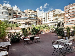 Mihlton Barcelona Boutique B&B