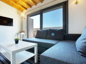 AEGEAN Apartments - Marina & Chios Island View