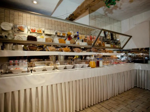 Atomis Hotel Düsseldorf City