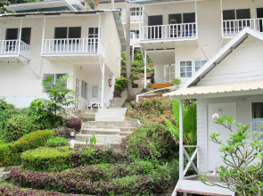 Phi Phi Uphill Cottage