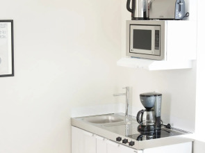 Lisbon Serviced Apartments - Ascensor da Bica