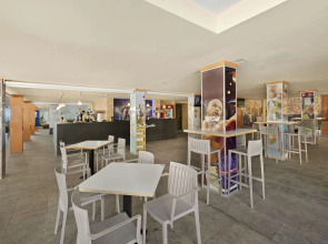 Occidental Cala Vinas