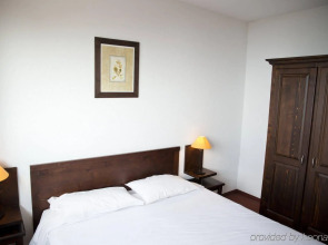 Zenitude Hotel-Residences Les Terrasses du Lac