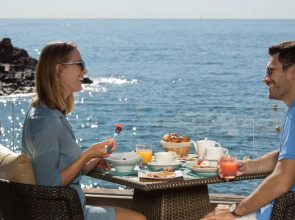 Tiara Miramar Beach Resort