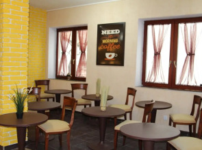 Lorf Hostel&Apartments