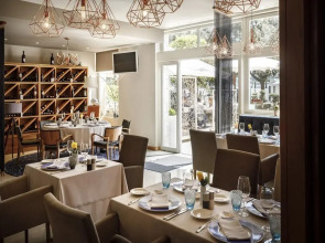 Valamar Riviera Hotel & Residence