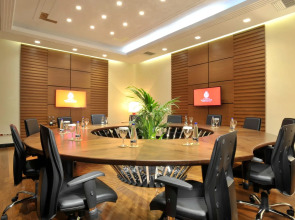 Отель Pomegranate Wellness Spa