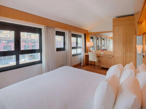 NH Collection Genova Marina