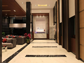 Paripas Patong Resort