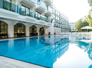 Emre Beach & Emre Hotel