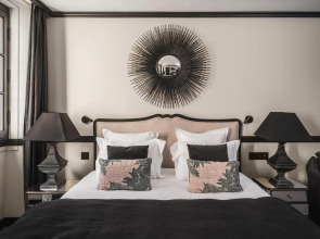 Maisons du Monde Hôtel & Suites - Marseille Vieux Port