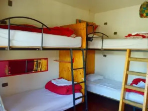 Princesa Insolente Hostel