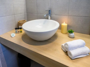 Jonathan City Apartments