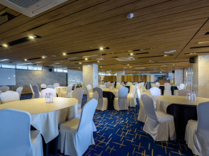 Aimi Jeju Beach Hotel