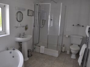 Hayward’s at the Grasmere