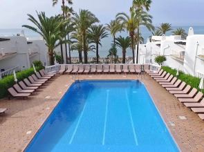 Macdonald Leila Playa Resort