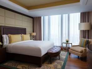 Отель The Ritz-carlton, Almaty