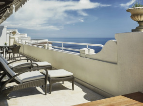 Отель Grand-Hôtel du Cap-Ferrat, A Four Seasons