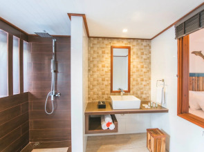 Fun Island Resort & Spa