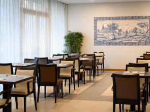 TRYP by Wyndham Porto Centro Hotel