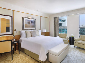 The Ritz-Carlton Executive Residences