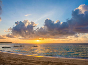 La Berceuse Resort and Villa Nusa Dua by Taritiya Collection