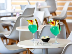 Playaolid Suites & Apartments