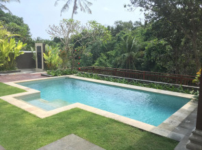 Annupuri Villas Bali