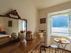 Terrace on Orrido di Nesso Waterfall