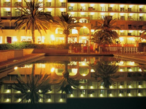 Отель BG Hotel Nautico Ebeso