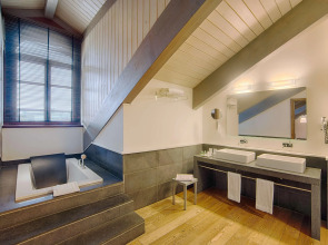 NH Collection Torino Santo Stefano