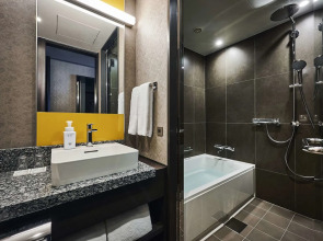 Отель The Royal Park Hotel Iconic Osaka Midosuji