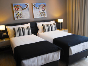 GrandView Hotel & Convention Center