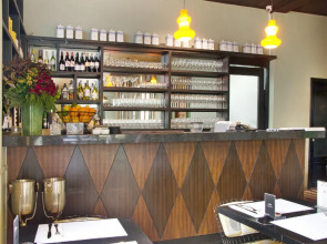 The Henry Hotel Manila