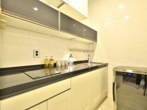 WITH U Hotel & Guesthouse