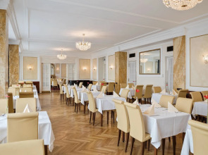 Hotel Astoria Vienna, Curio Collection by Hilton