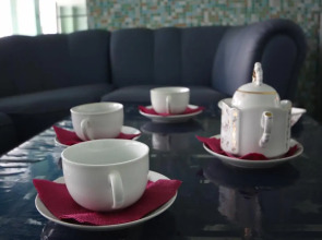 Надежда и К