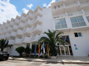 Azuline Hotel Palmanova Garden