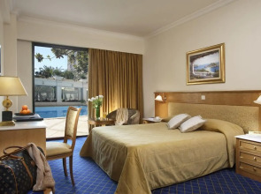 Отель Royal Olympic 