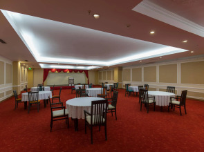 Holiday Garden Resort