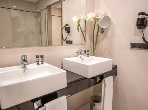 Hotel Andalucia Center