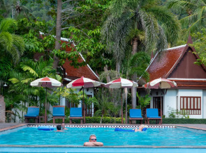 Royal Lanta Resort & Spa