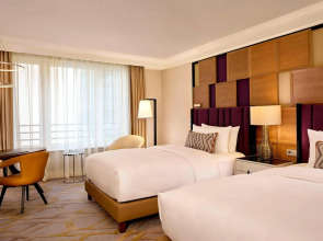 The Ritz-Carlton, Berlin